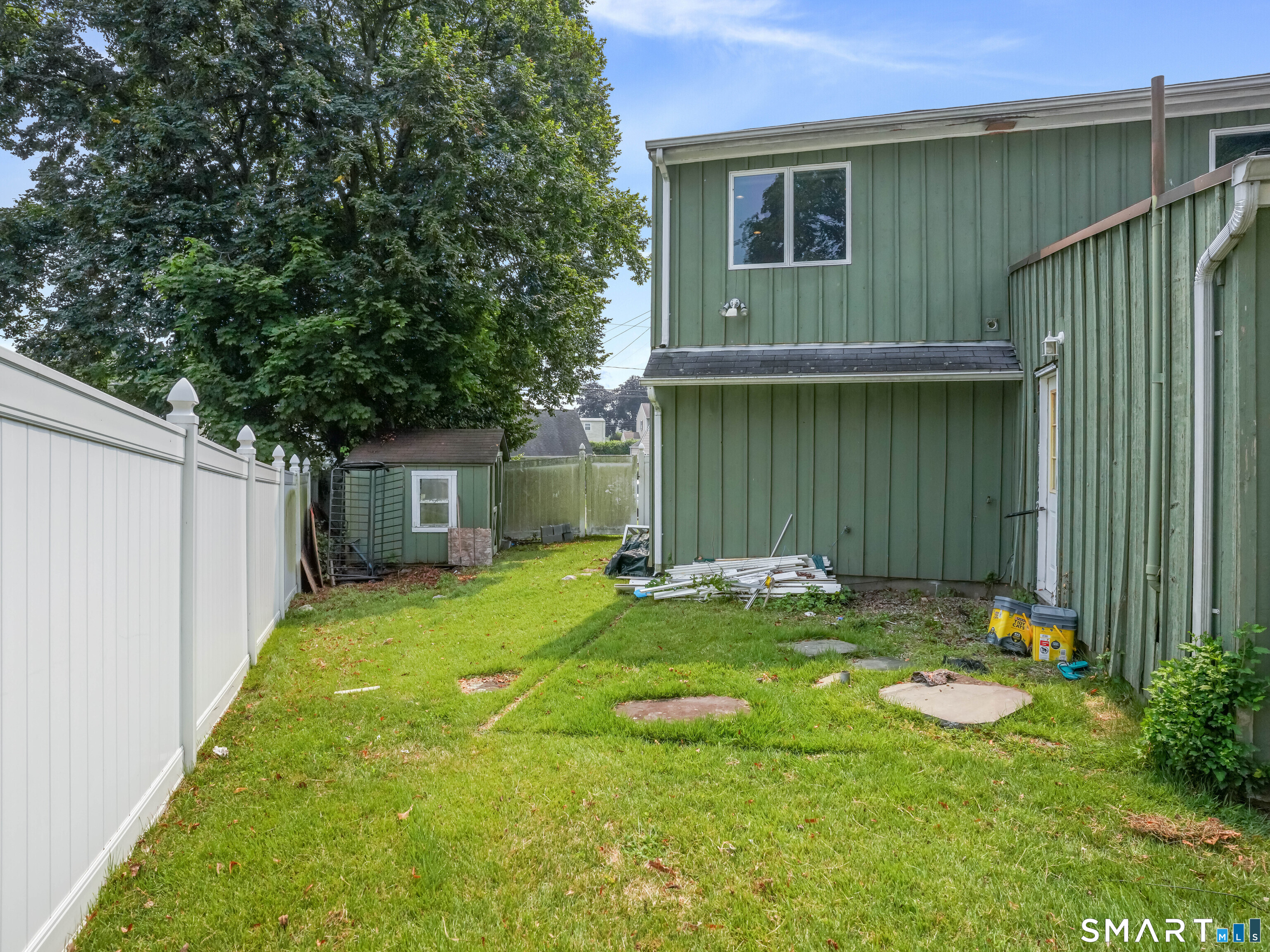 37 Old Barn Road South Stamford, CT 06905 - Photo 30 of 35
