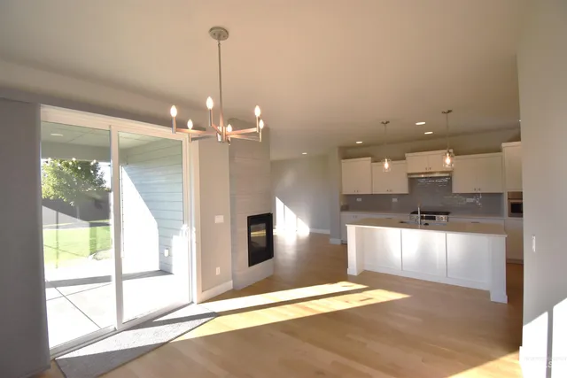 $2,695 | 3241 West Ladle Rapids Street, Meridian, ID 83646