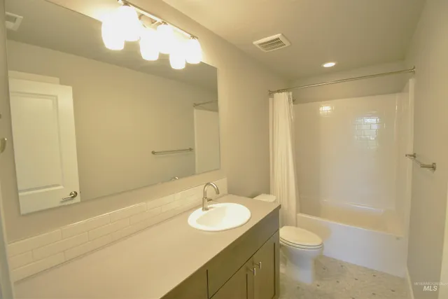 $2,695 | 3241 West Ladle Rapids Street, Meridian, ID 83646