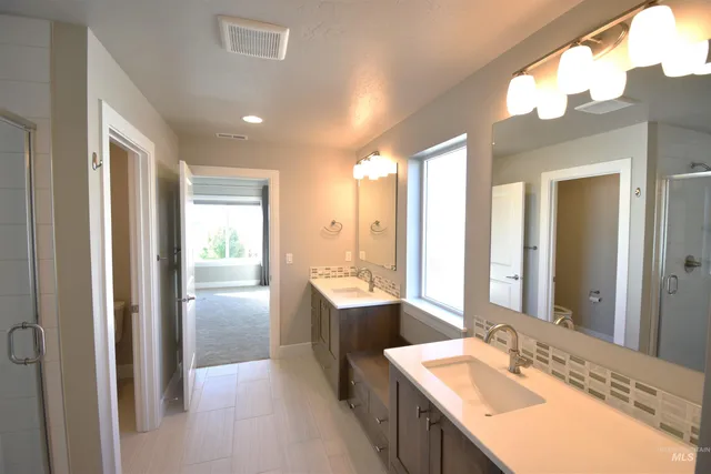 $2,695 | 3241 West Ladle Rapids Street, Meridian, ID 83646