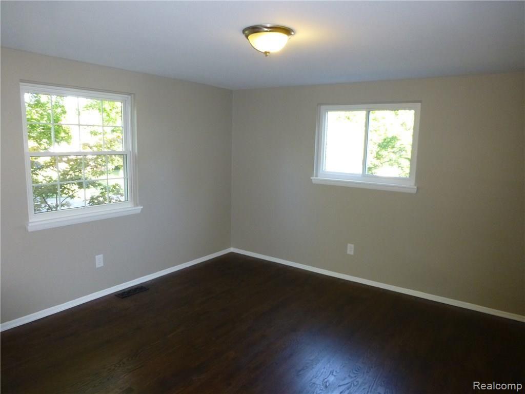 5895 Raven Road Bloomfield Hills, MI 48301 - Photo 36 of 43 P1060723.JPG
