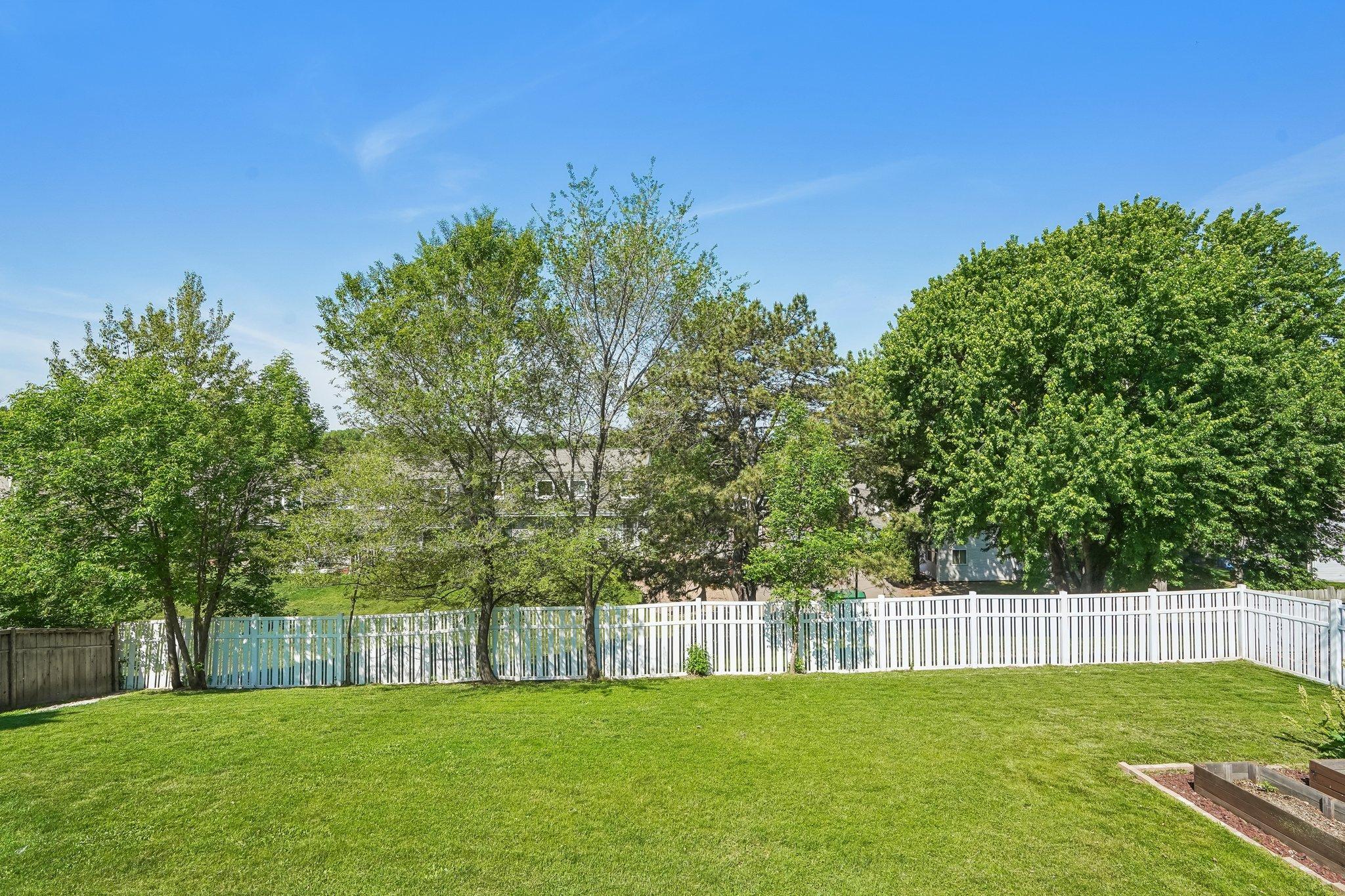 425 Crestview Drive South Maplewood, MN 55119 - Photo 61 of 82