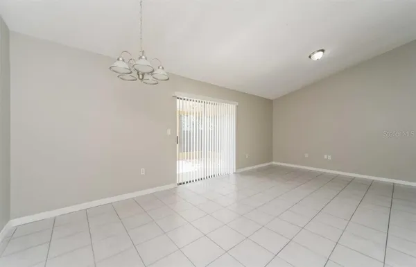 $1,750 | 1306 Piney Branch Circle, Valrico, FL 33594