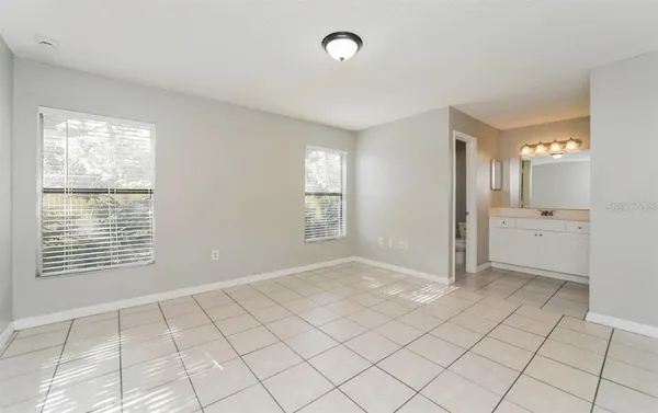 $1,750 | 1306 Piney Branch Circle, Valrico, FL 33594