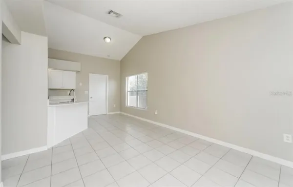 $1,750 | 1306 Piney Branch Circle, Valrico, FL 33594