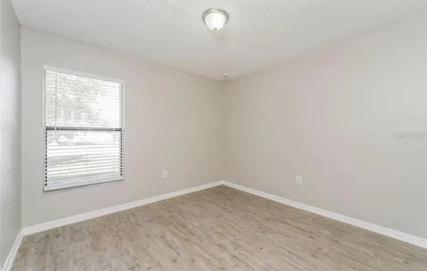 $1,750 | 1306 Piney Branch Circle, Valrico, FL 33594