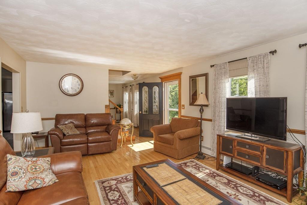 119 Dr Braley Road Freetown, MA 02717 - Photo 12 of 41 Gallery Image 12