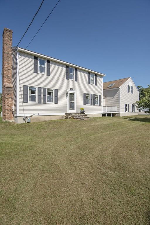 119 Dr Braley Road Freetown, MA 02717 - Photo 3 of 41 Gallery Image 3