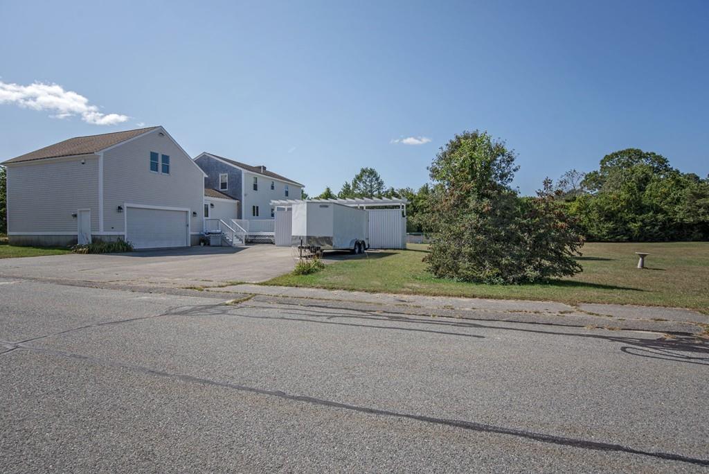 119 Dr Braley Road Freetown, MA 02717 - Photo 37 of 41 Gallery Image 37