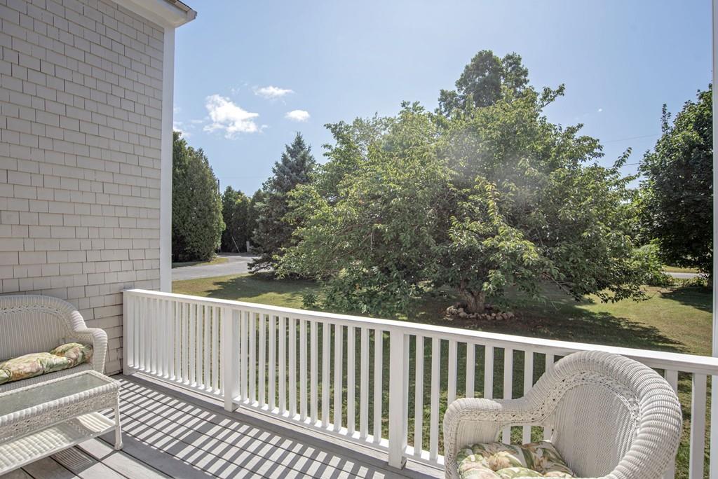 119 Dr Braley Road Freetown, MA 02717 - Photo 5 of 41 Gallery Image 5