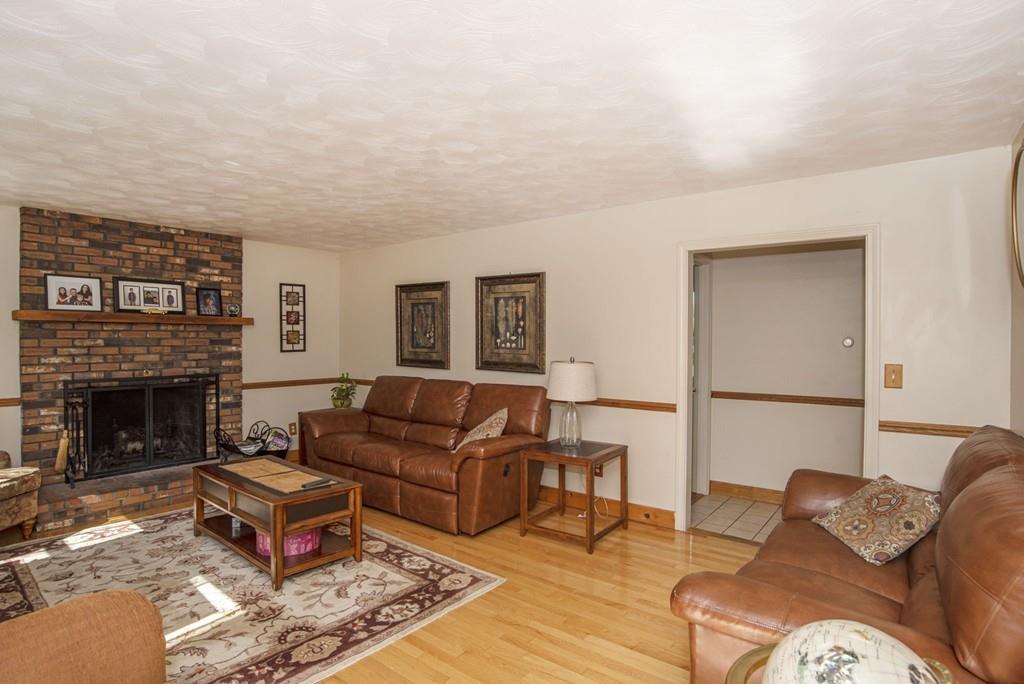 119 Dr Braley Road Freetown, MA 02717 - Photo 10 of 41 Gallery Image 10