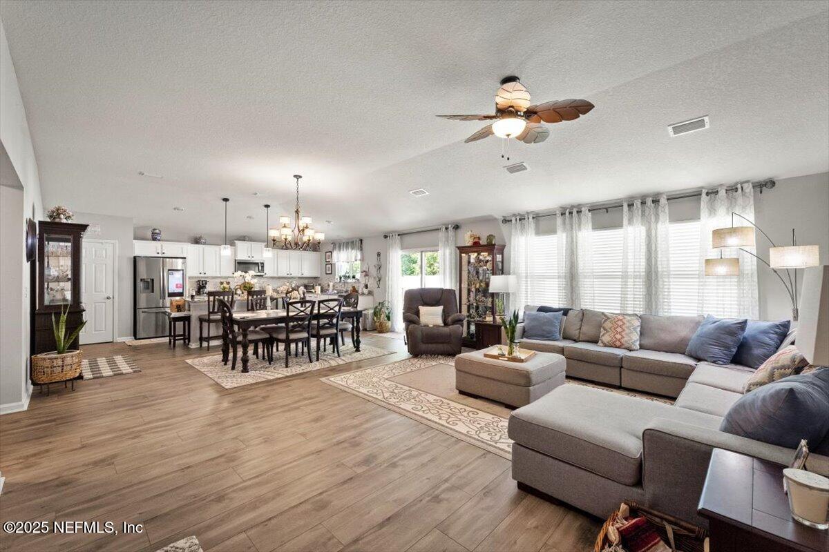 8334 Fouraker Forest Road Jacksonville, FL 32221 - Photo 10 of 32 10-JAXREP_8334_Fouraker_Forest_Rd_Jackso