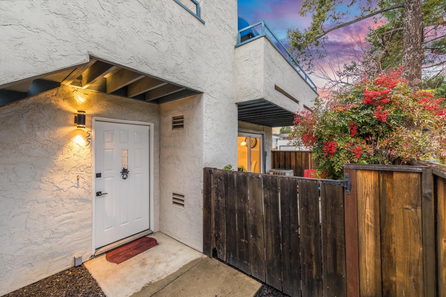 55 Redding Road Campbell, CA 95008 - Photo 4 of 31 Gallery Image 4