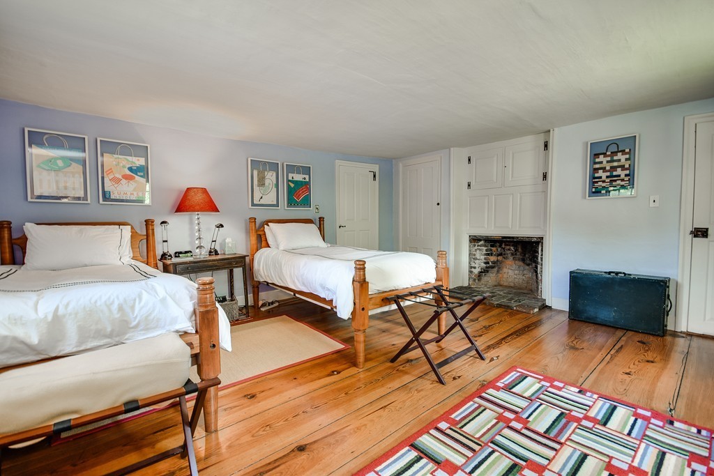 46 Forest Street Sherborn, MA 01770 - Photo 20 of 30