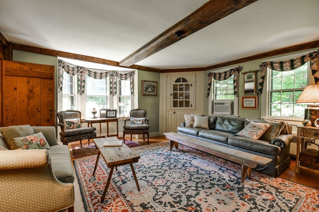 46 Forest Street Sherborn, MA 01770 - Photo 8 of 30