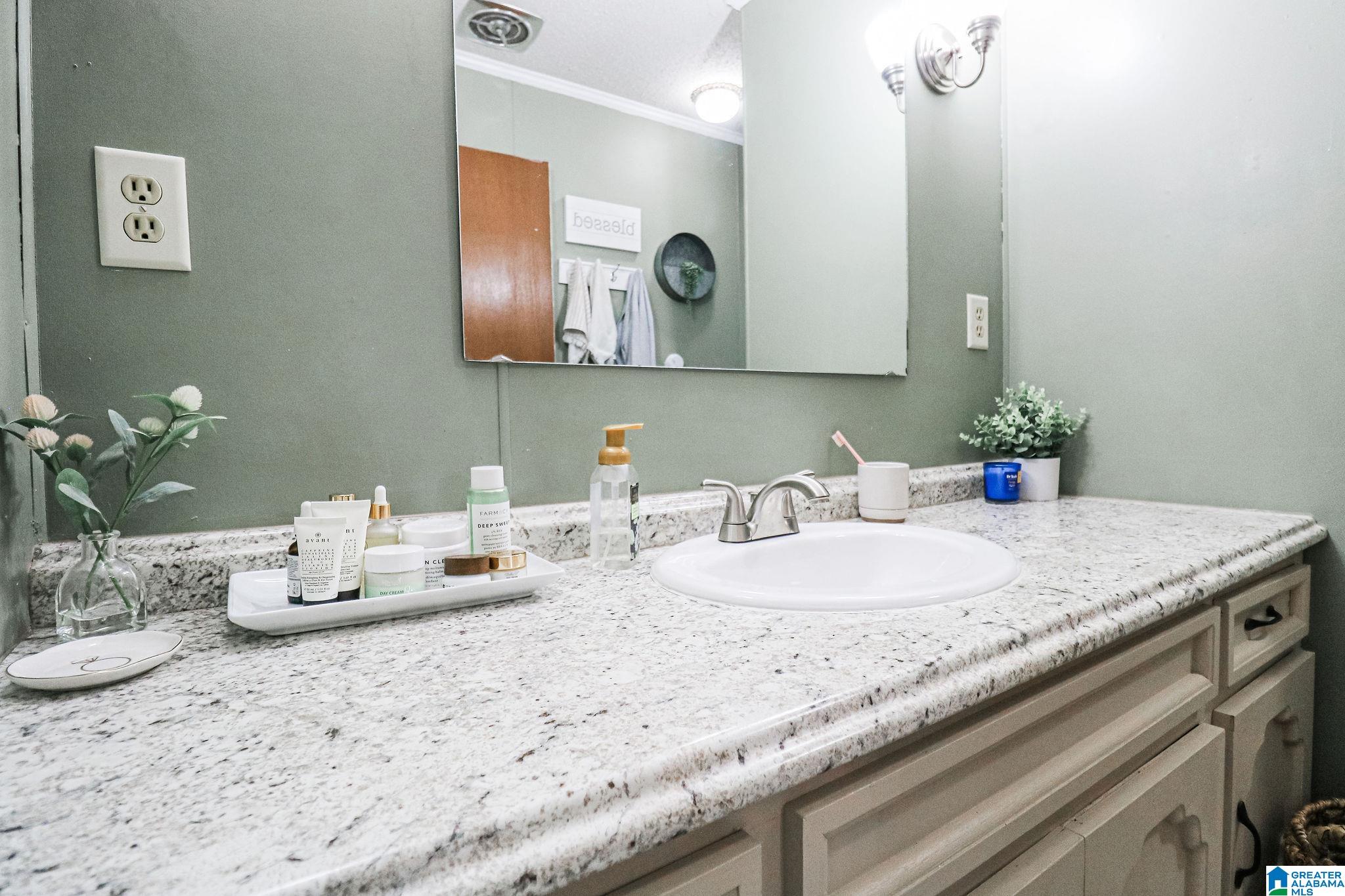4836 Saks Road Anniston, AL 36206 - Photo 15 of 44