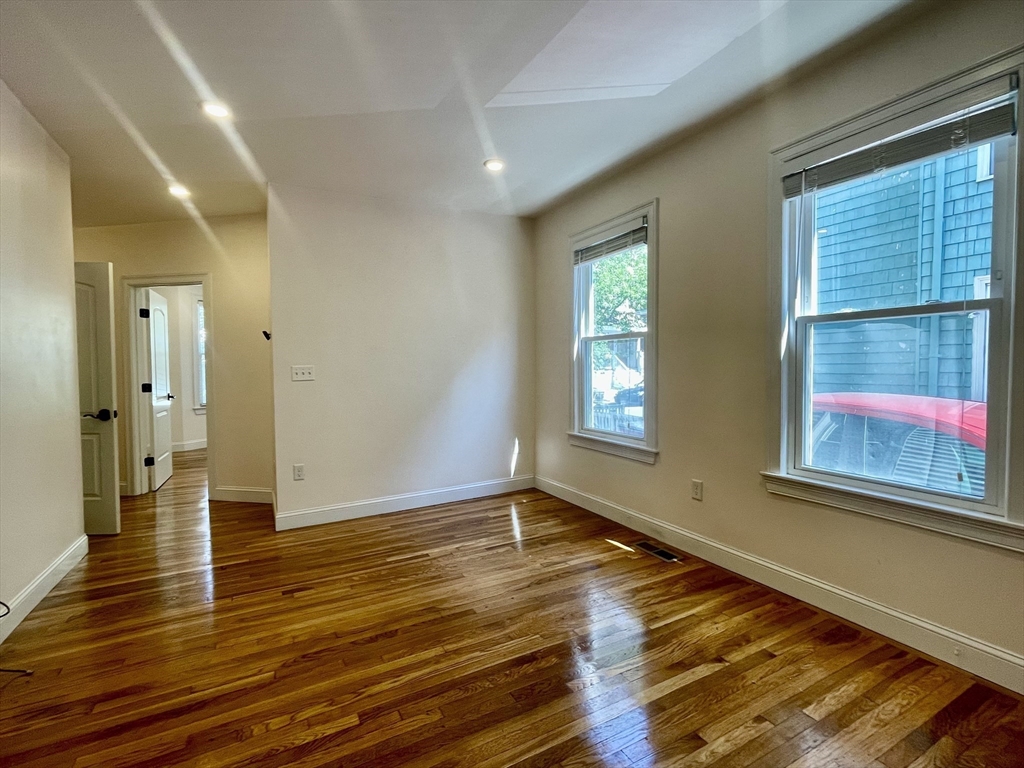 35 Line Street, Unit 1 Cambridge, MA 02138 - Photo 14 of 19