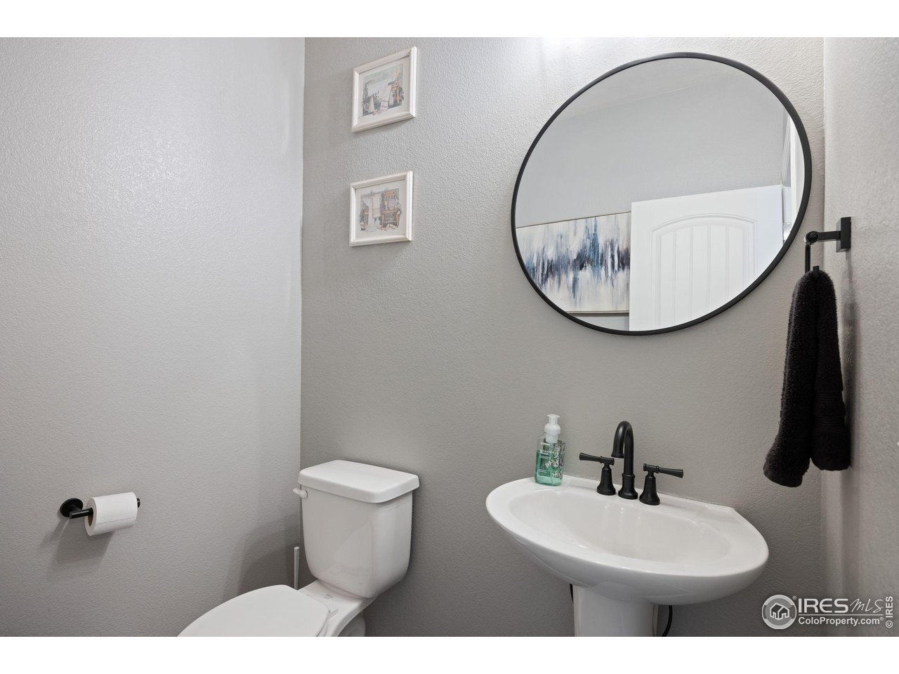 4355 24th Street Road, Unit 3404 Greeley, CO 80634 - Photo 19 of 36 1/2 Bath on Main Level