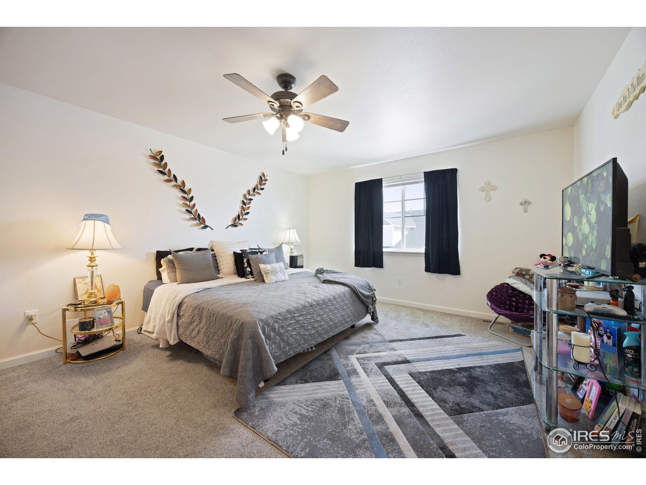 4355 24th Street Road, Unit 3404 Greeley, CO 80634 - Photo 20 of 36 Large Primary Bedroom
