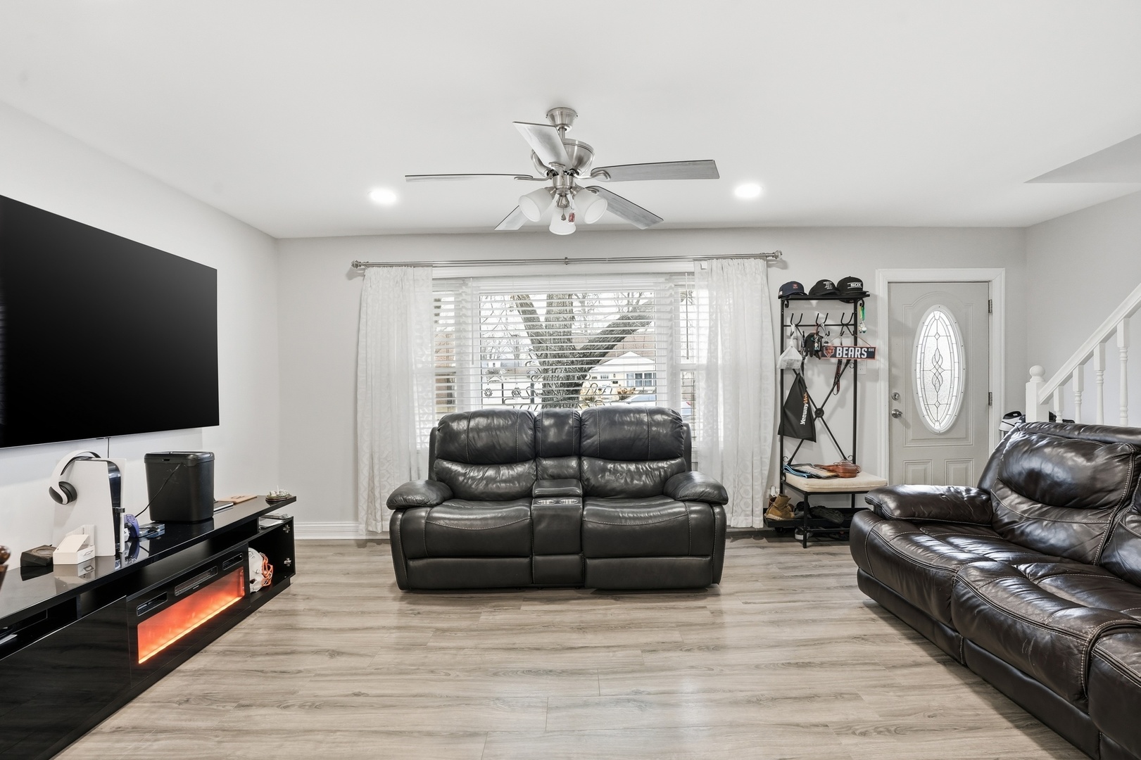 10906 McVicker Avenue Chicago Ridge, IL 60415 - Photo 7 of 27 Gallery Image 7