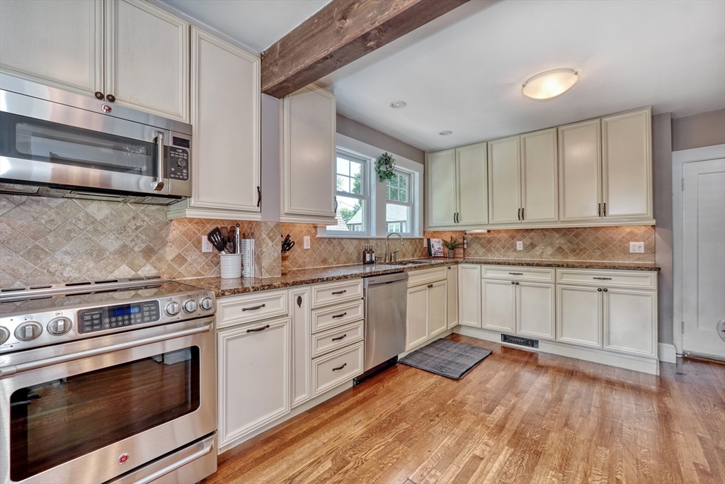 73 Cedar Road Medford, MA 02155 - Photo 3 of 40 Gallery Image 3