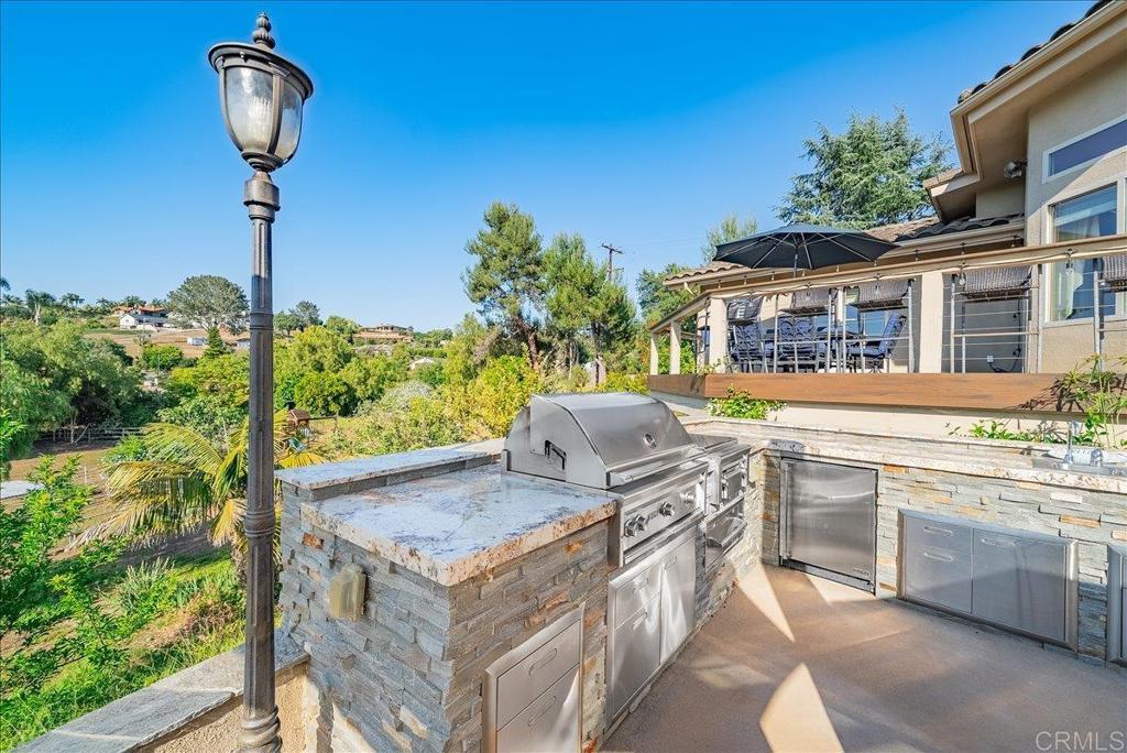 1960 Elevado Road Vista, CA 92084 - Photo 61 of 76