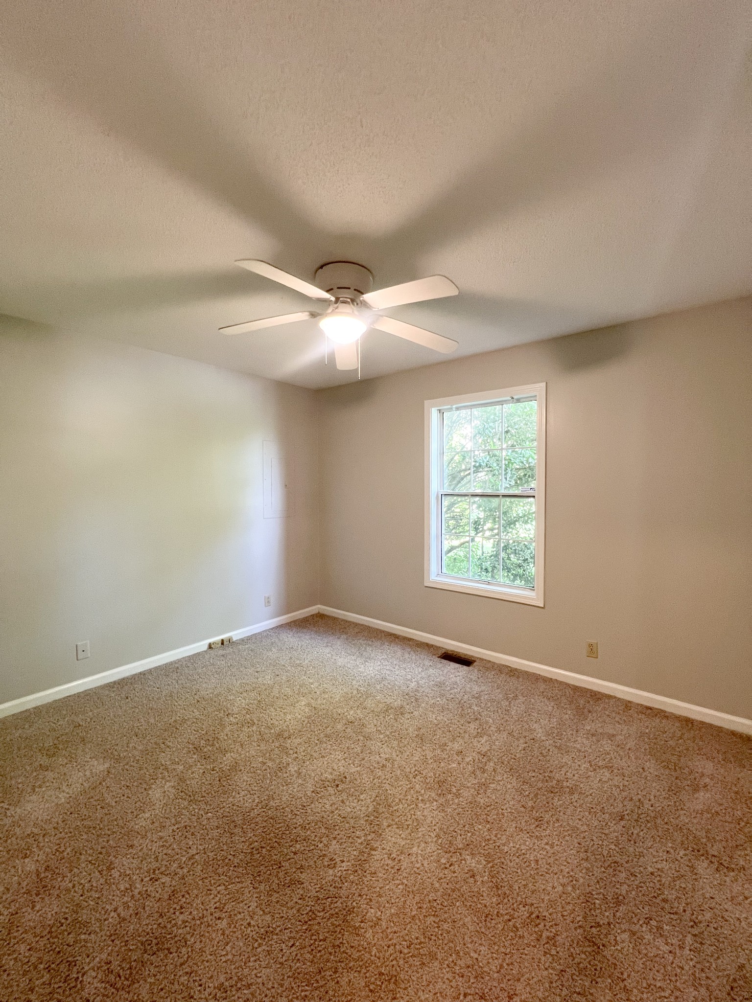 3816 Trenton Road Clarksville, TN 37040 - Photo 17 of 27