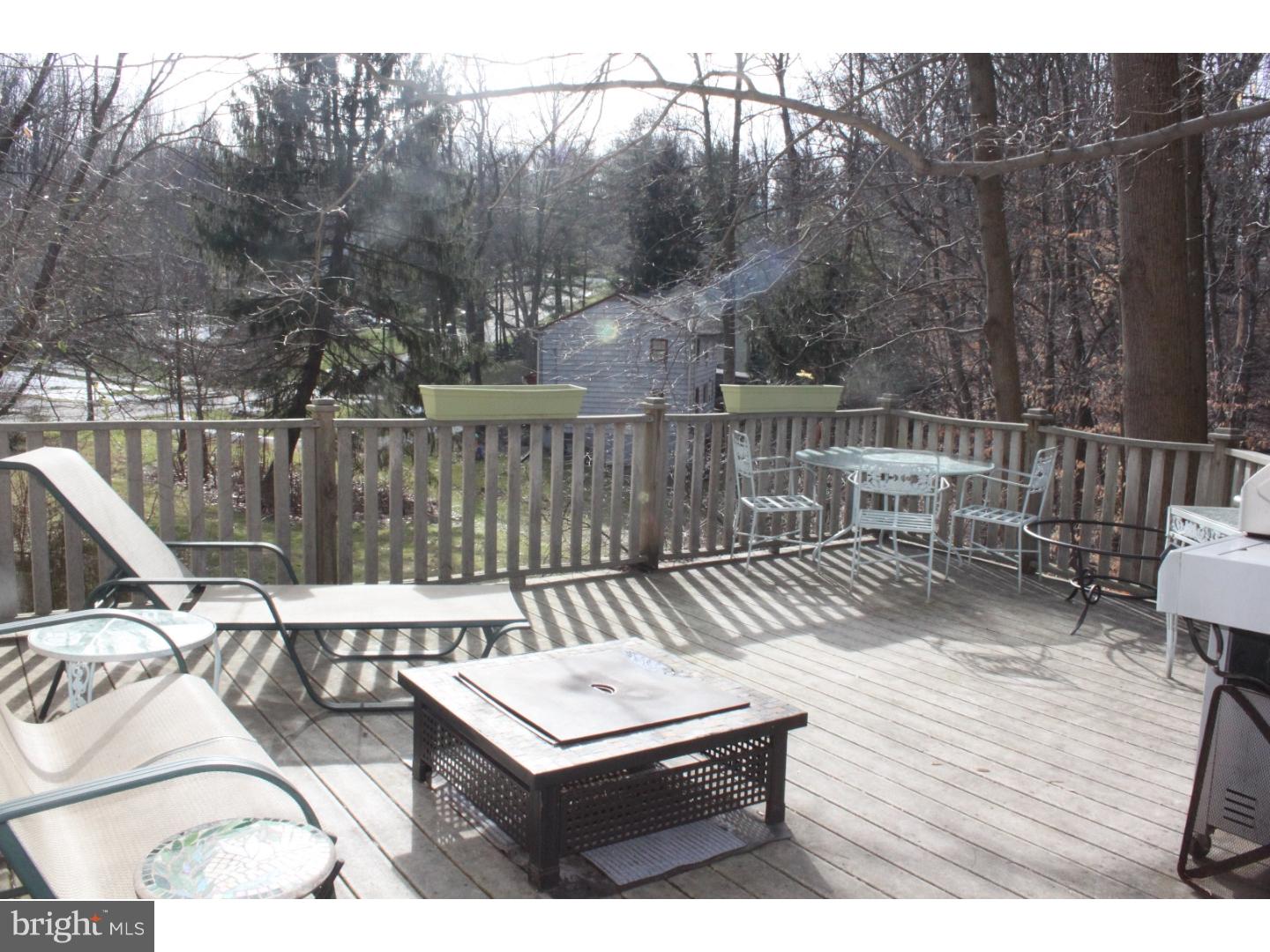 758 Mancill Road Wayne, PA 19087 - Photo 3 of 23