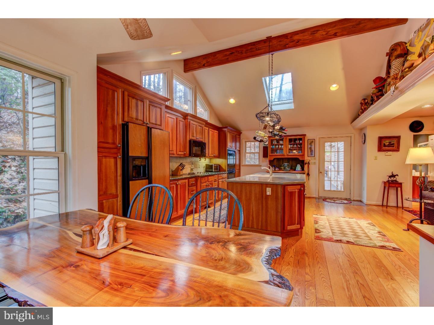 758 Mancill Road Wayne, PA 19087 - Photo 8 of 23 Kitchen