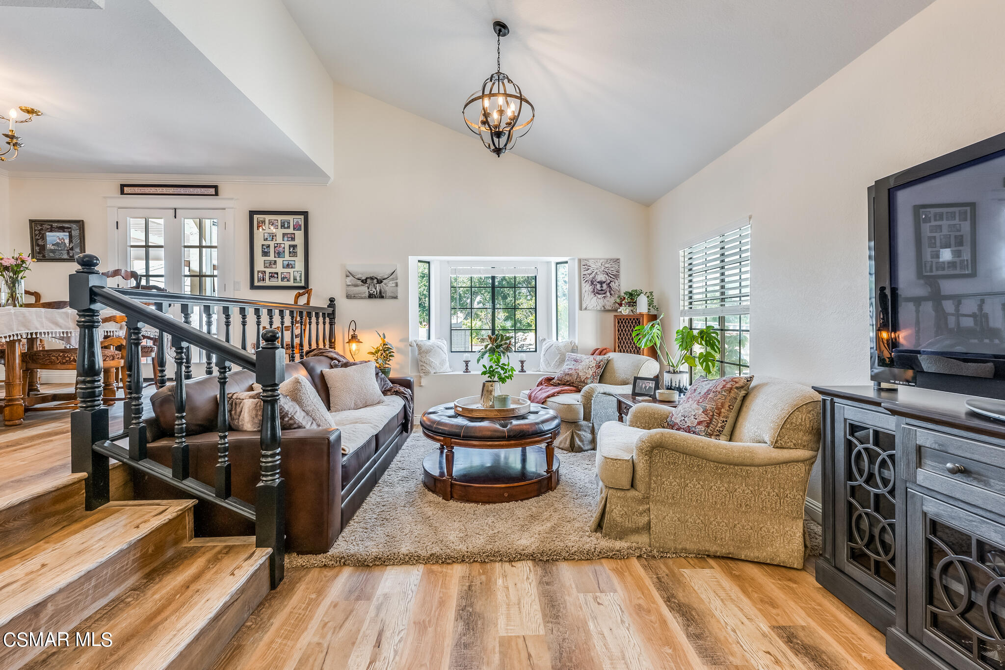 5765 Oak Knolls Road Simi Valley, CA 93063 - Photo 15 of 71 5765 Oak Knolls Rd - HsHProd-12