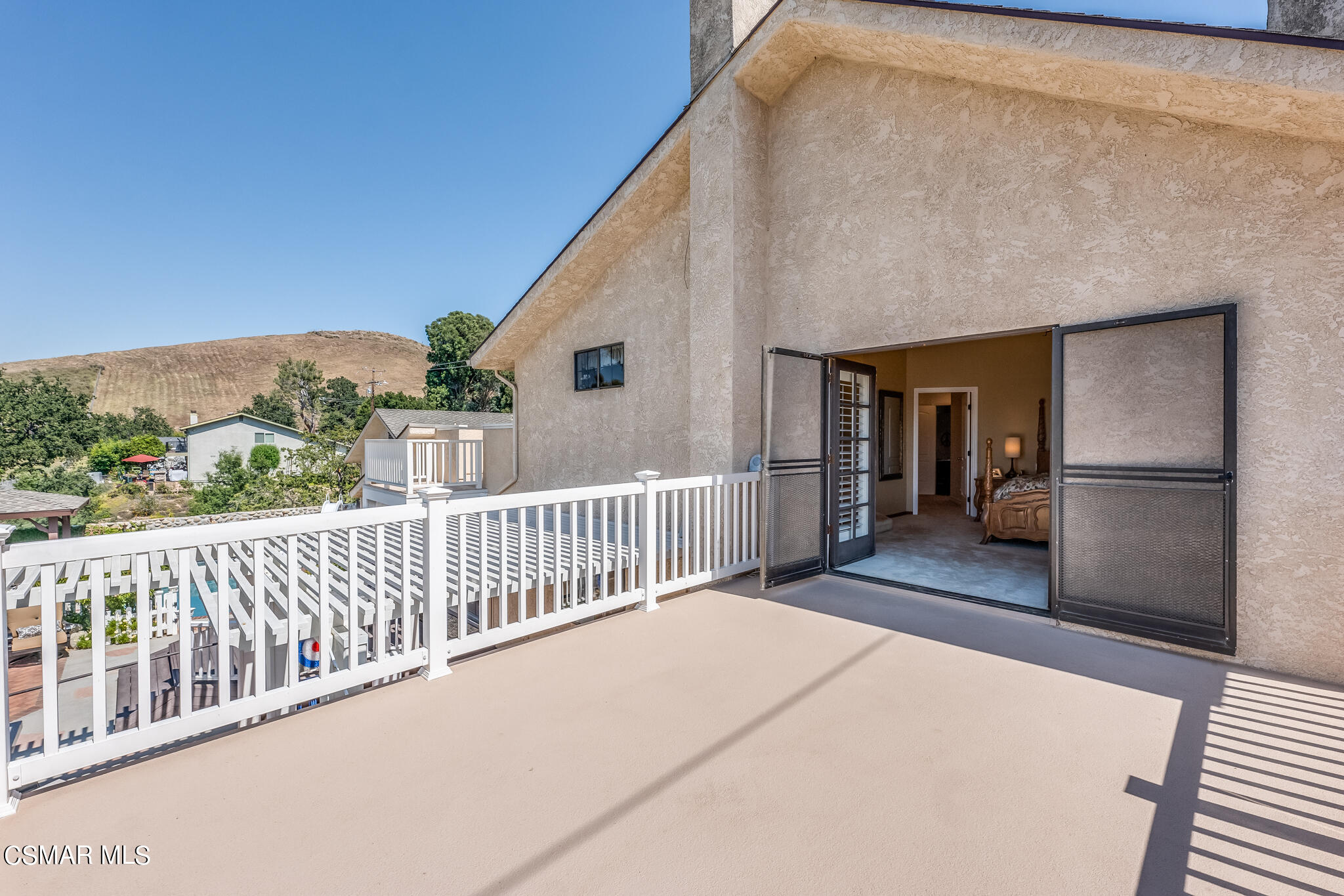 5765 Oak Knolls Road Simi Valley, CA 93063 - Photo 50 of 71 a view of a balcony