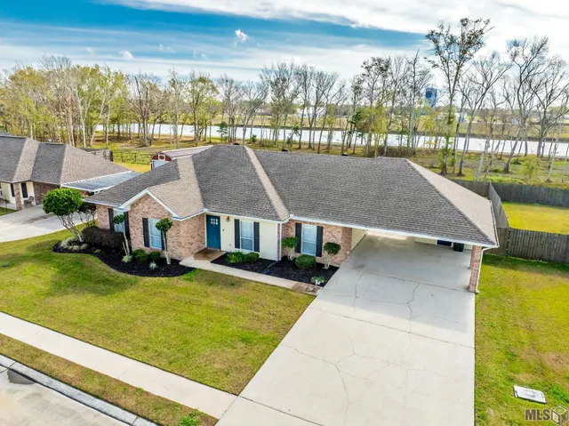 $259,500 | 434 Ciera Drive, Houma, LA 70364