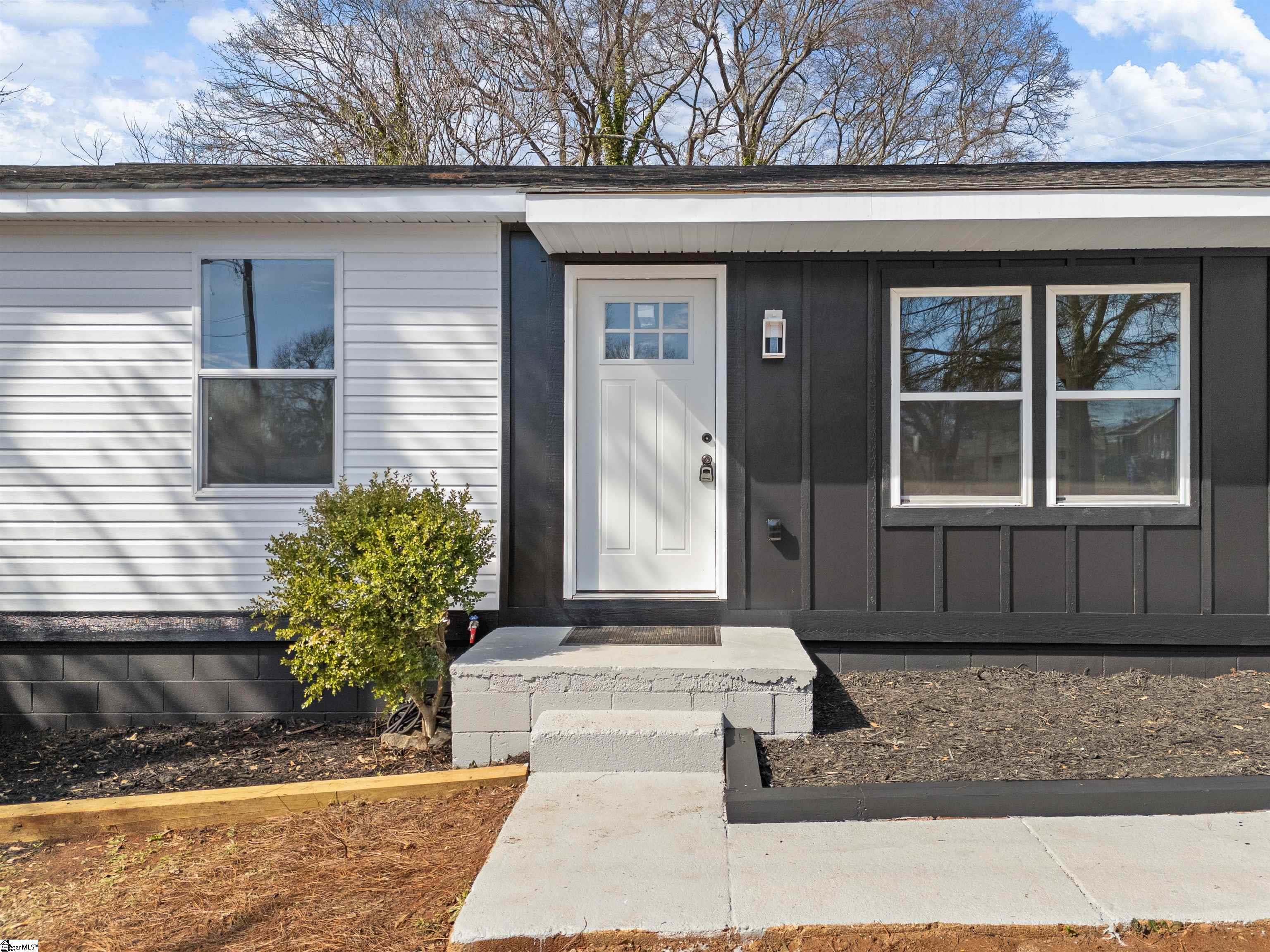 107 Cottage Street Lyman, SC 29365 - Photo 7 of 39