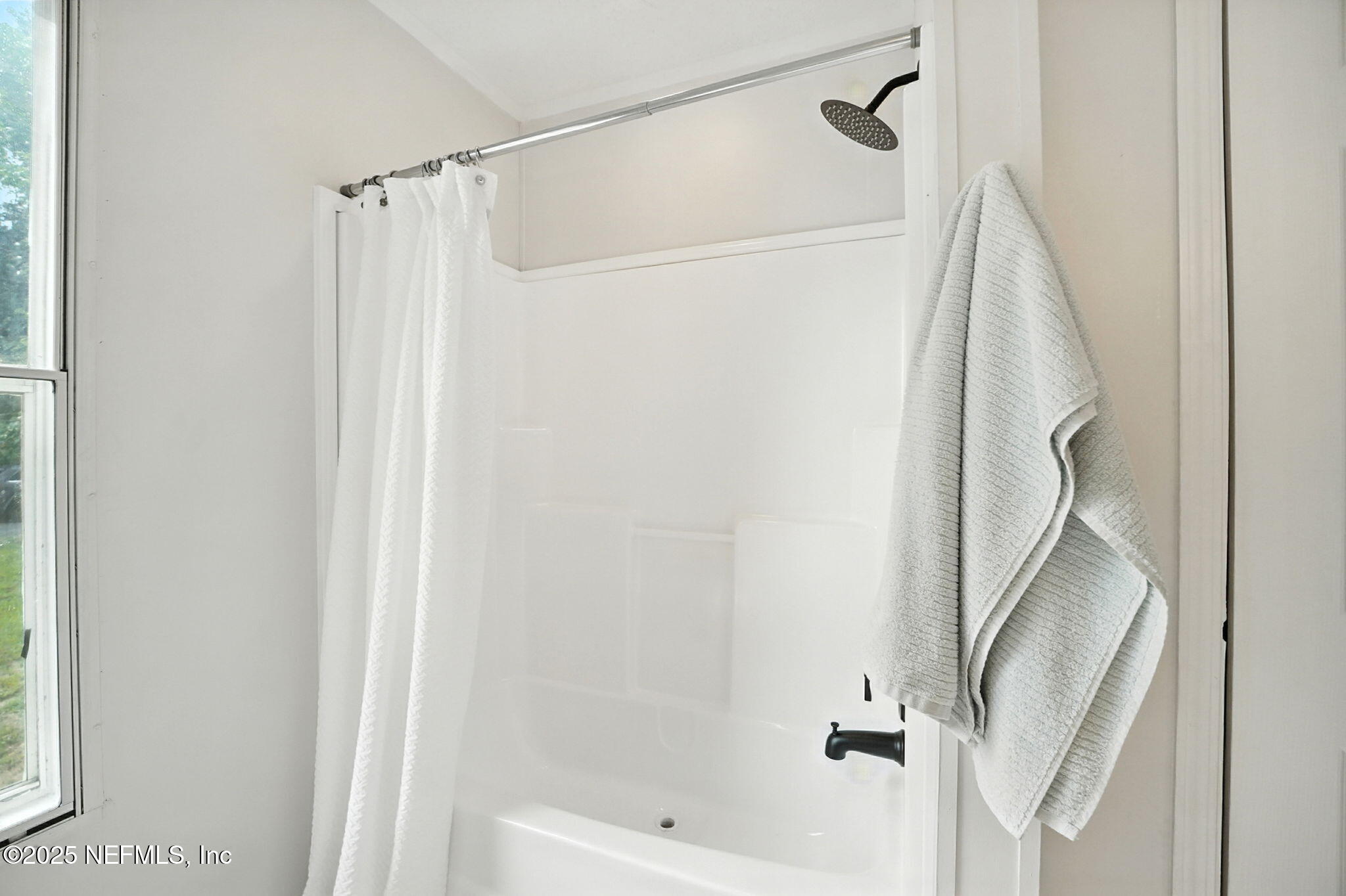 13648 Lyle Road Jacksonville, FL 32218 - Photo 23 of 30 23-web-or-mls-13648 lyle rd-24