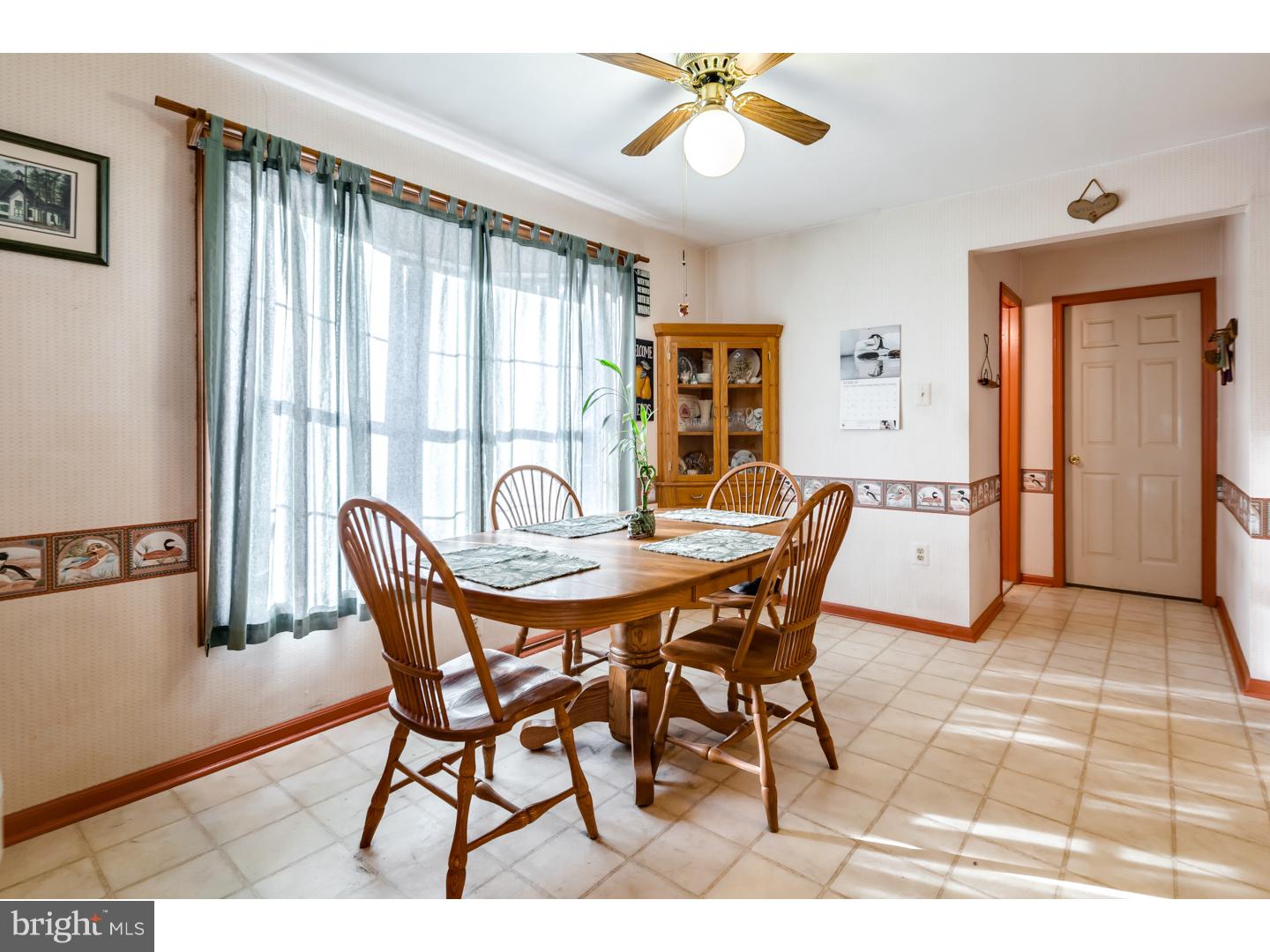 131 Abbey Road Voorhees, NJ 08043 - Photo 14 of 25 Gallery Image 14