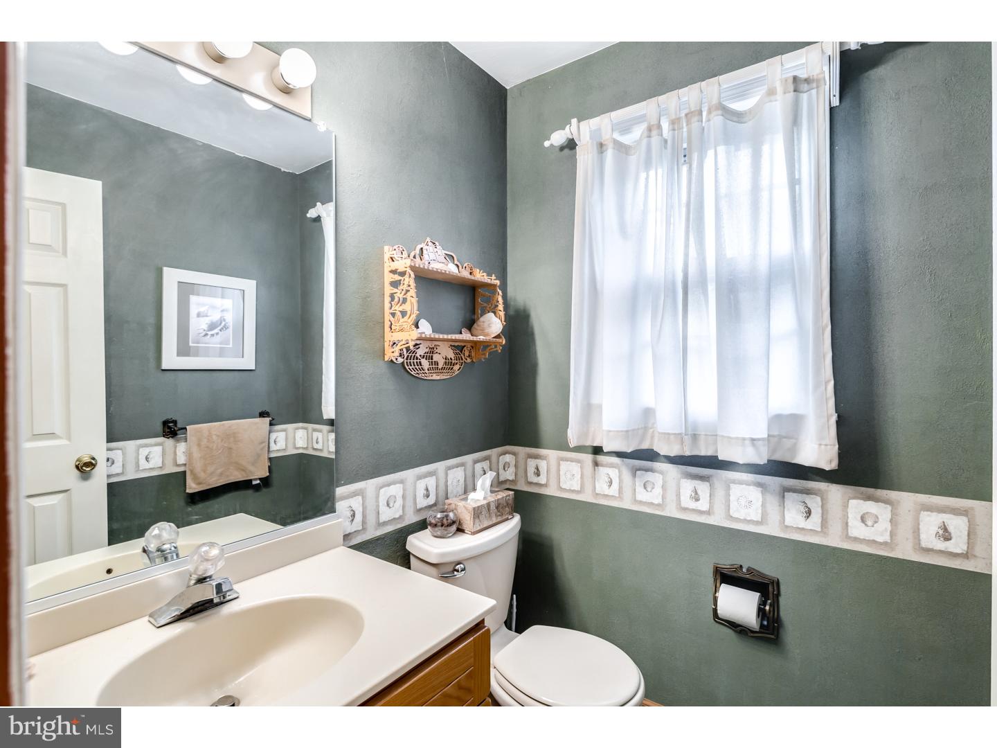 131 Abbey Road Voorhees, NJ 08043 - Photo 15 of 25 Gallery Image 15