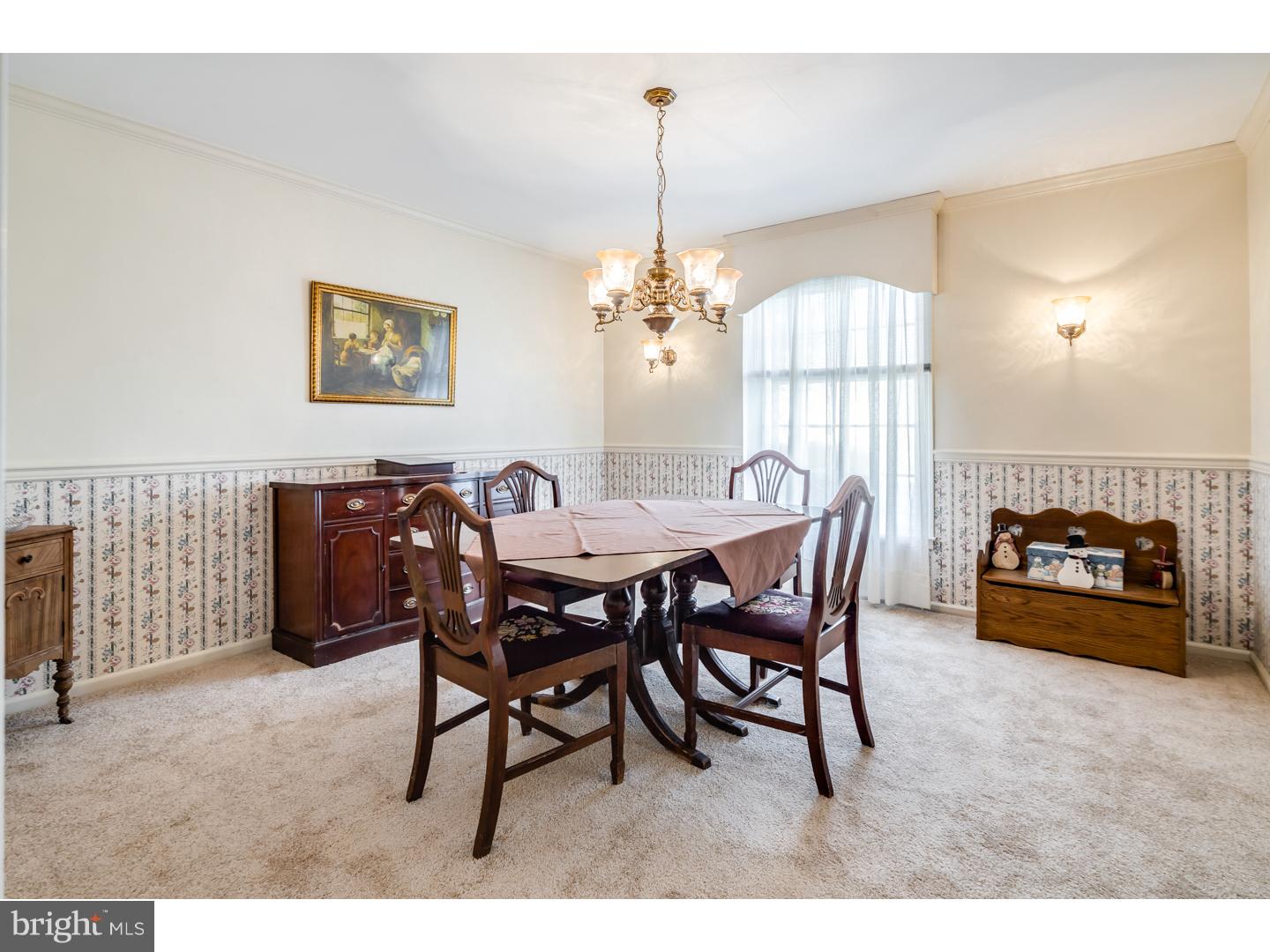 131 Abbey Road Voorhees, NJ 08043 - Photo 6 of 25 Gallery Image 6
