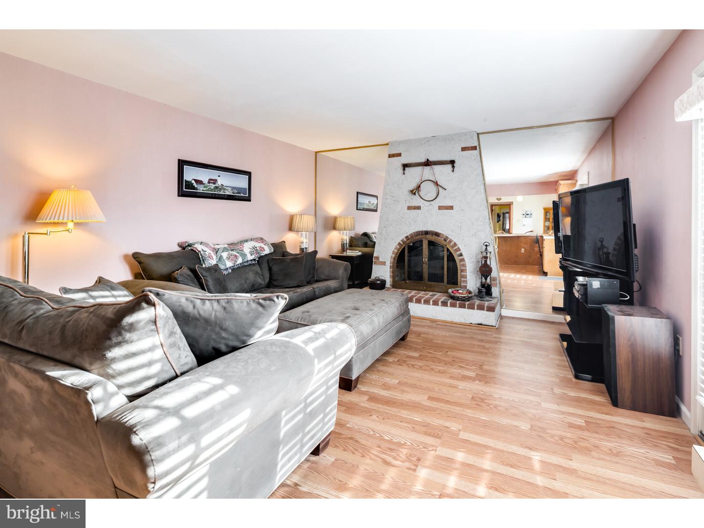 131 Abbey Road Voorhees, NJ 08043 - Photo 7 of 25 Gallery Image 7