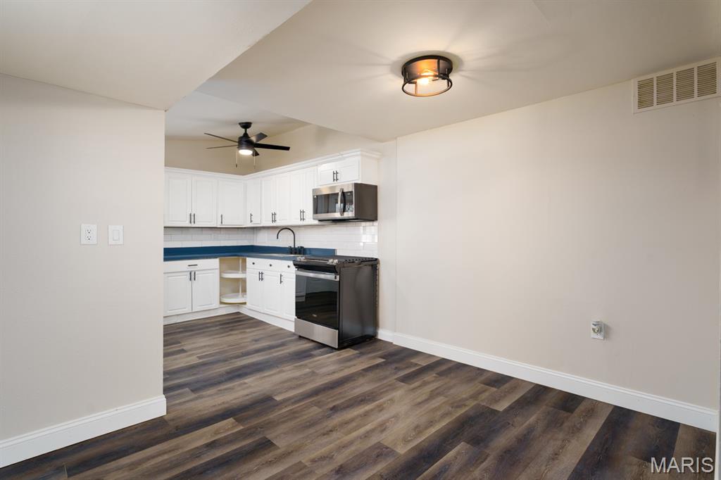 2004 Elm Avenue Granite City, IL 62040 - Photo 15 of 35