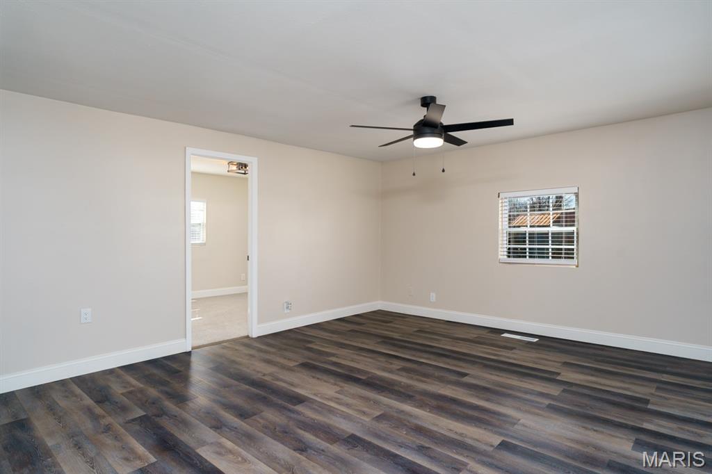 2004 Elm Avenue Granite City, IL 62040 - Photo 18 of 35