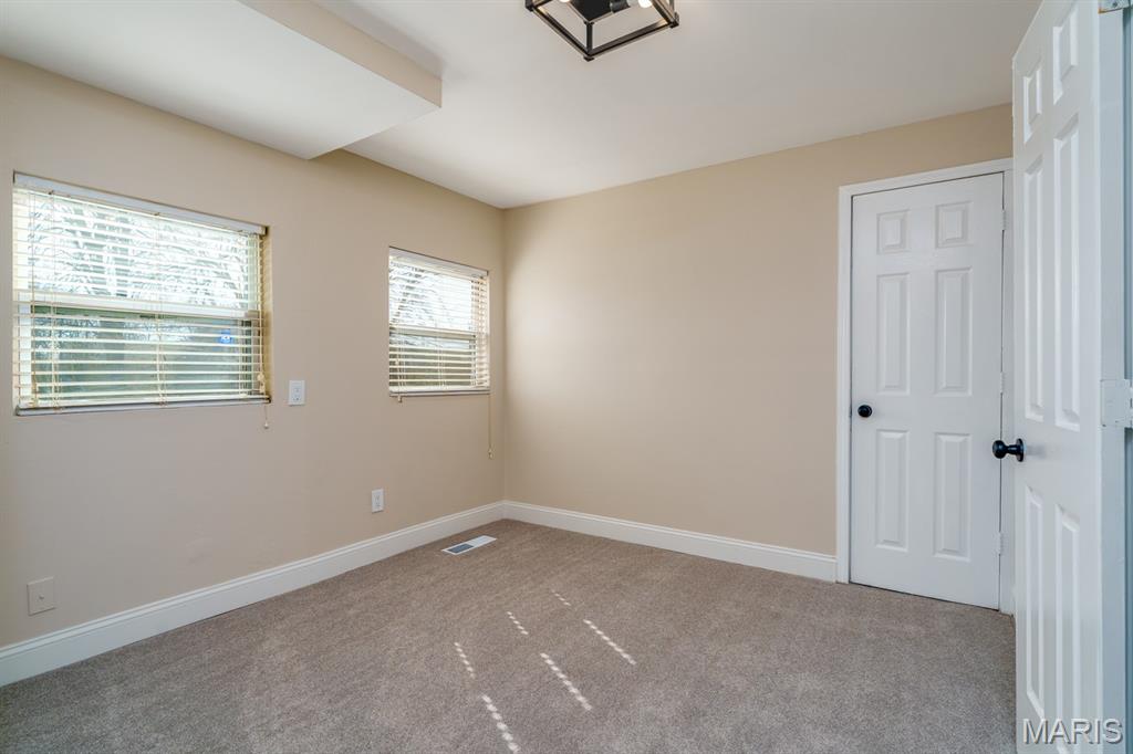 2004 Elm Avenue Granite City, IL 62040 - Photo 30 of 35