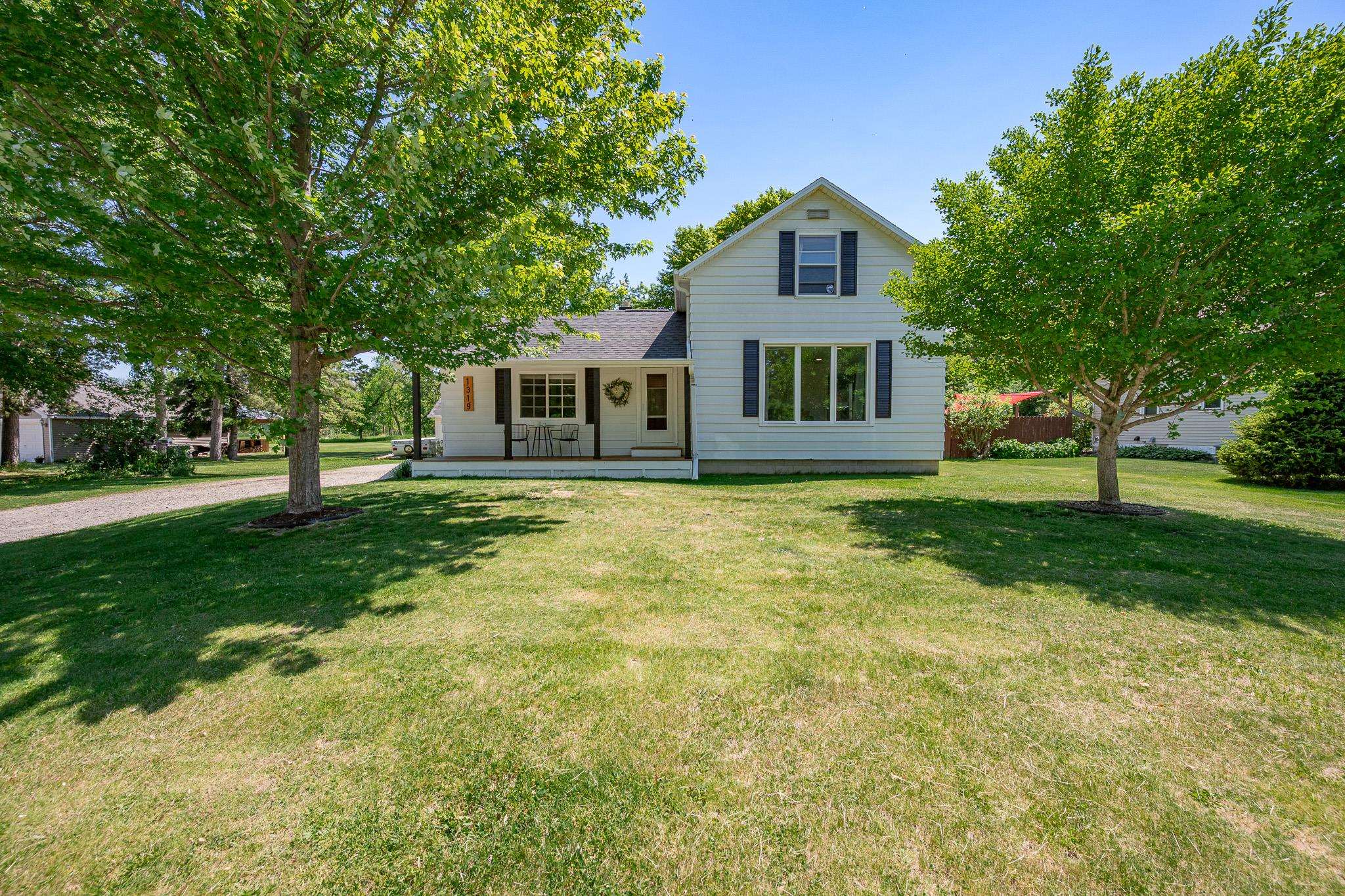 1319 Riverside Drive Suamico, WI 54173 - Photo 48 of 63