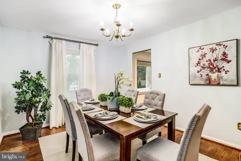 $795,000 | 302 Bostwick Lane, Gaithersburg, MD 20878