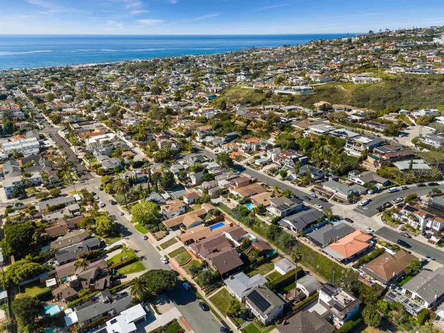 $7,499 | 1166 Agate Street, San Diego, CA 92109