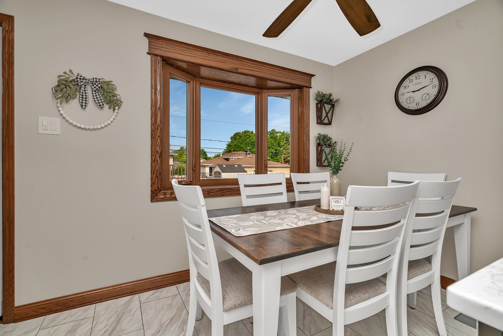 10600 Sycamore Drive Chicago Ridge, IL 60415 - Photo 12 of 35 Gallery Image 12