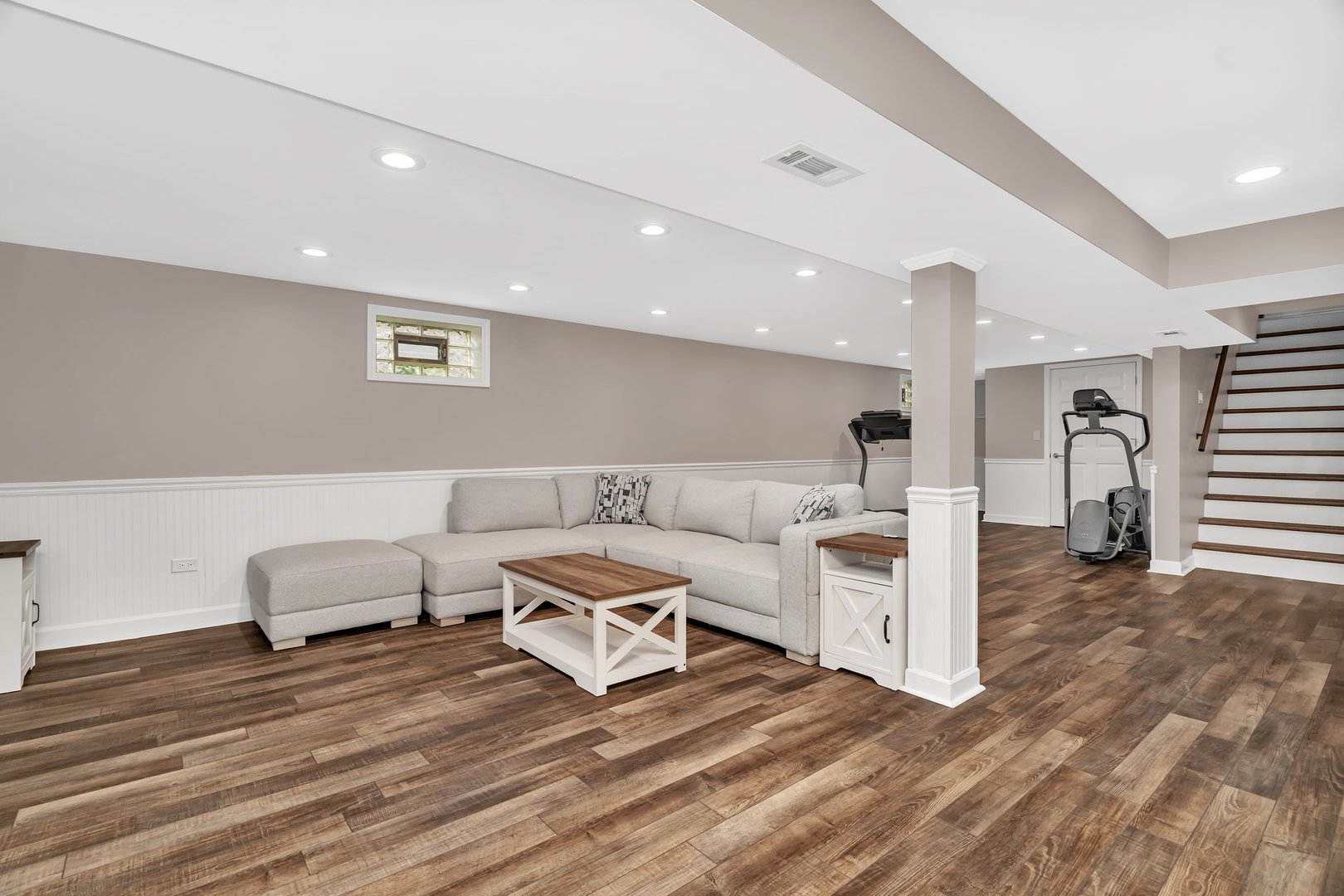 10600 Sycamore Drive Chicago Ridge, IL 60415 - Photo 18 of 35 Gallery Image 18