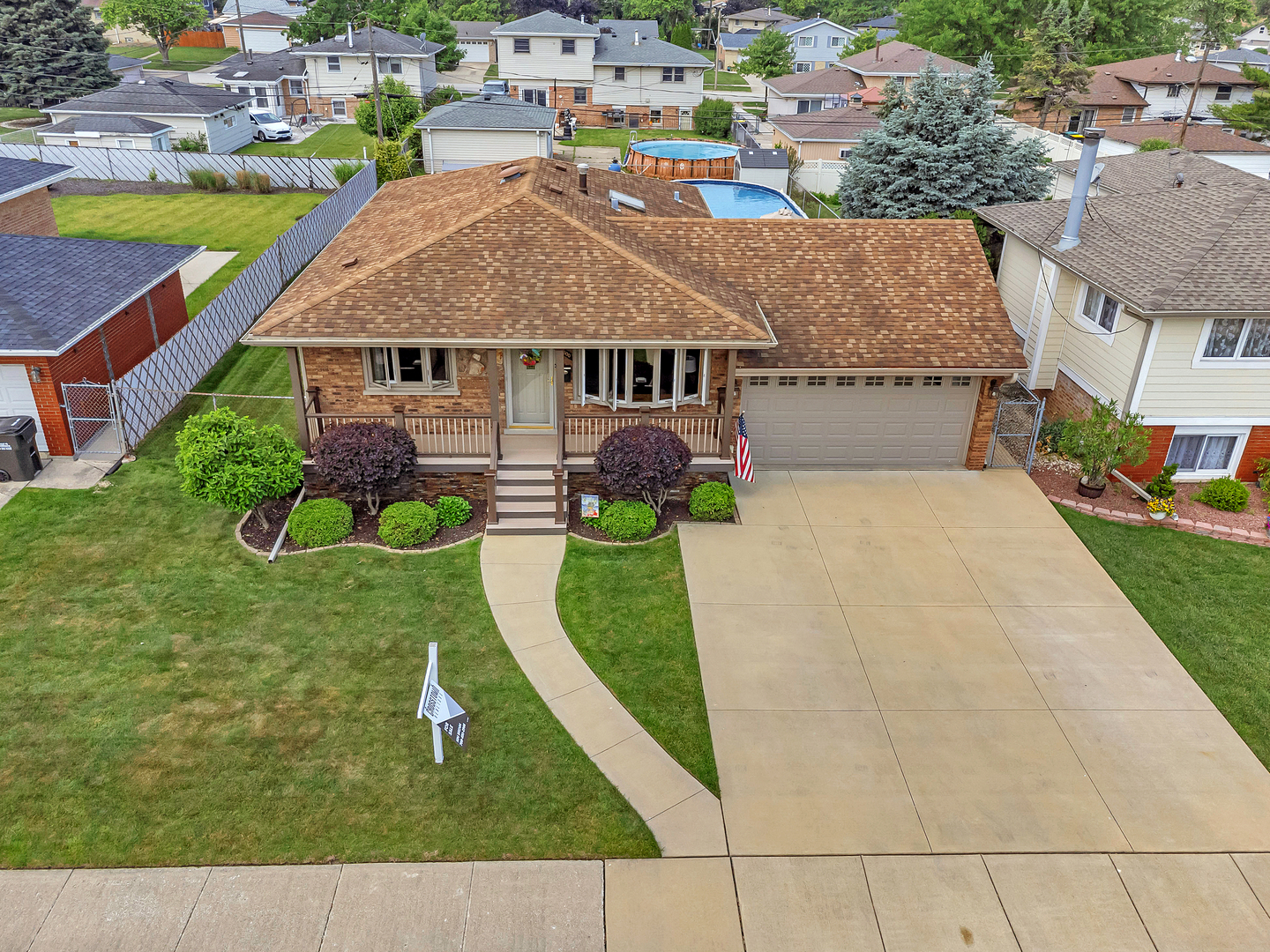 10600 Sycamore Drive Chicago Ridge, IL 60415 - Photo 2 of 35 Gallery Image 2