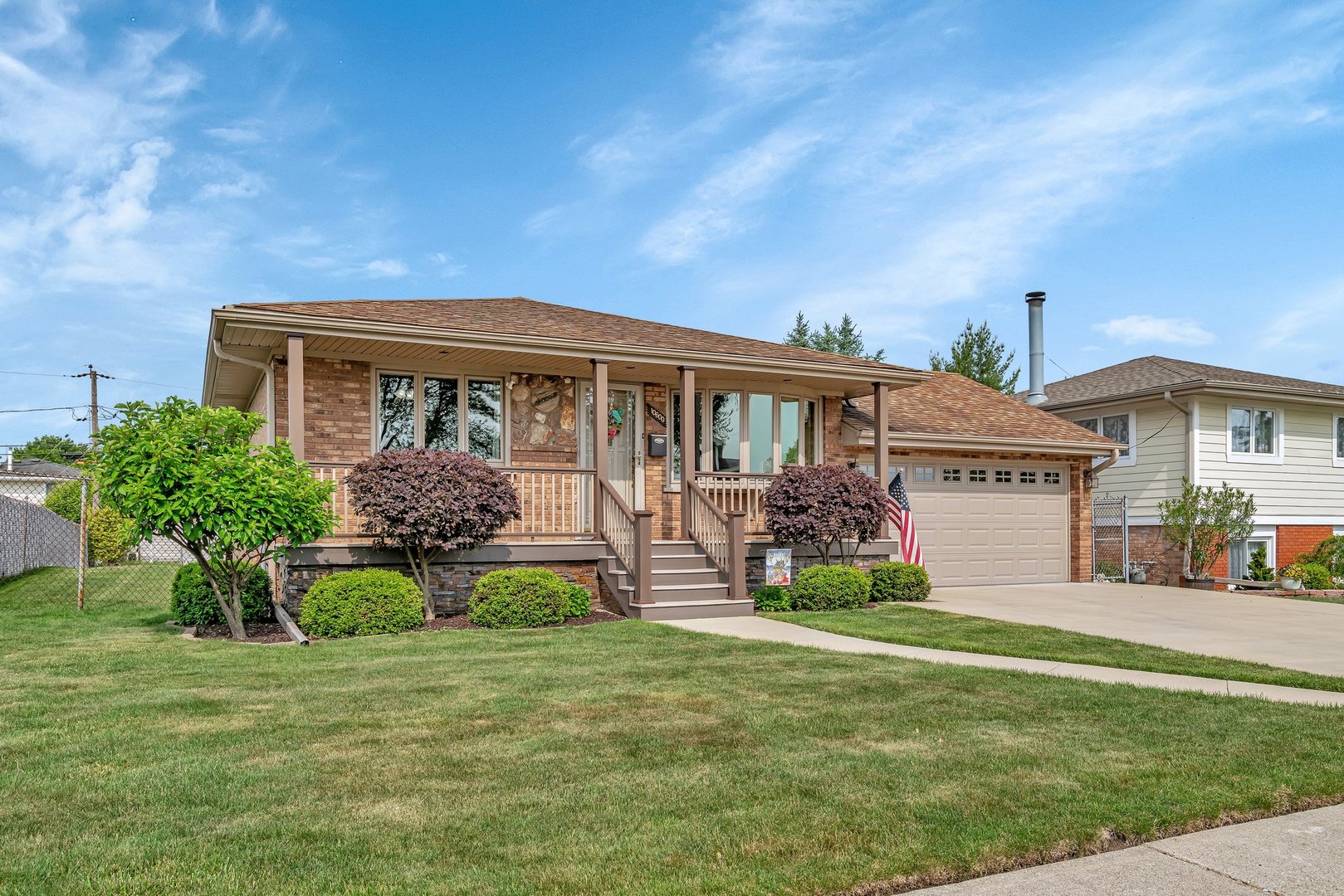10600 Sycamore Drive Chicago Ridge, IL 60415 - Photo 3 of 35 Gallery Image 3