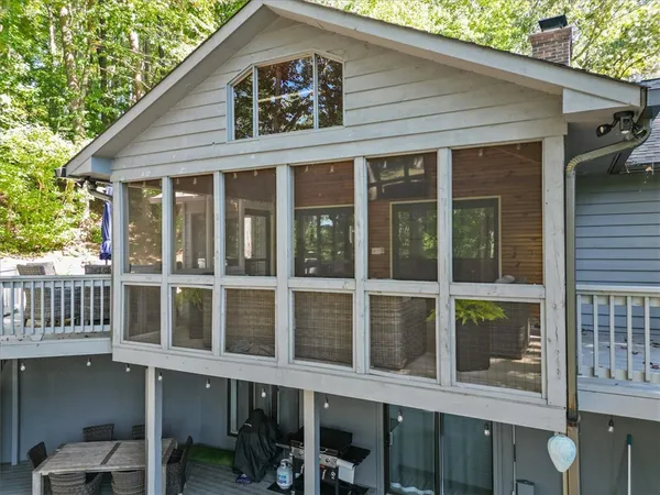 $1,650,000 | 506 Inlet Drive, Seneca, SC 29672