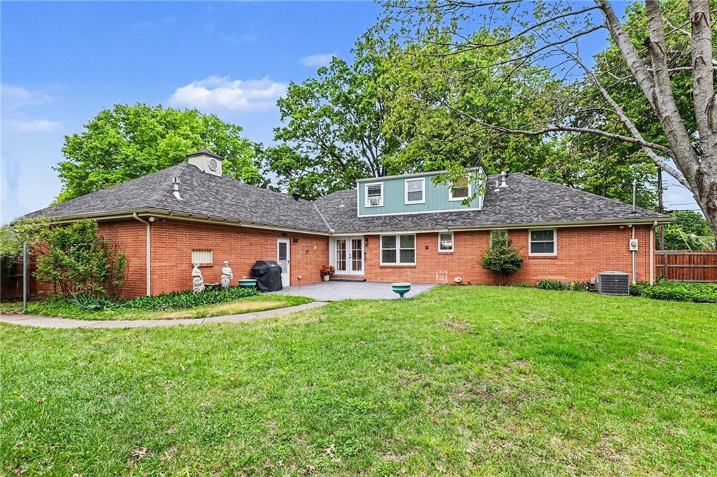 4607 Blue Ridge Boulevard Kansas City, MO 64133 - Photo 9 of 30